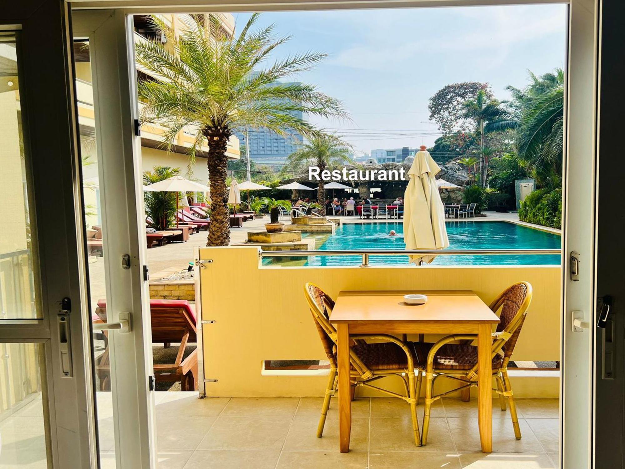 View Talay Residence 6 Wongamat Sand Beach Pattaya Buitenkant foto
